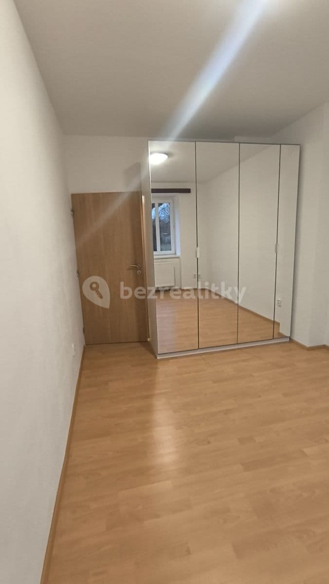 1 bedroom with open-plan kitchen flat to rent, 44 m², Pastrnkova, Brno, Jihomoravský Region 1 bedroom with open-plan kitchen flat to rent, 44 m², Pastrnkova, Brno, Jihomoravský Region