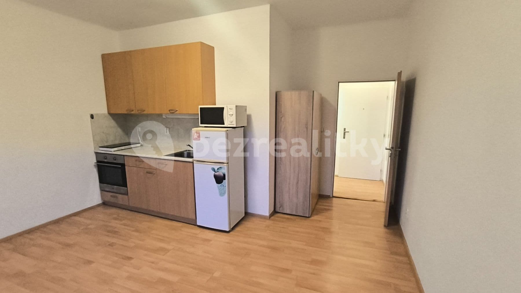1 bedroom with open-plan kitchen flat to rent, 44 m², Pastrnkova, Brno, Jihomoravský Region 1 bedroom with open-plan kitchen flat to rent, 44 m², Pastrnkova, Brno, Jihomoravský Region