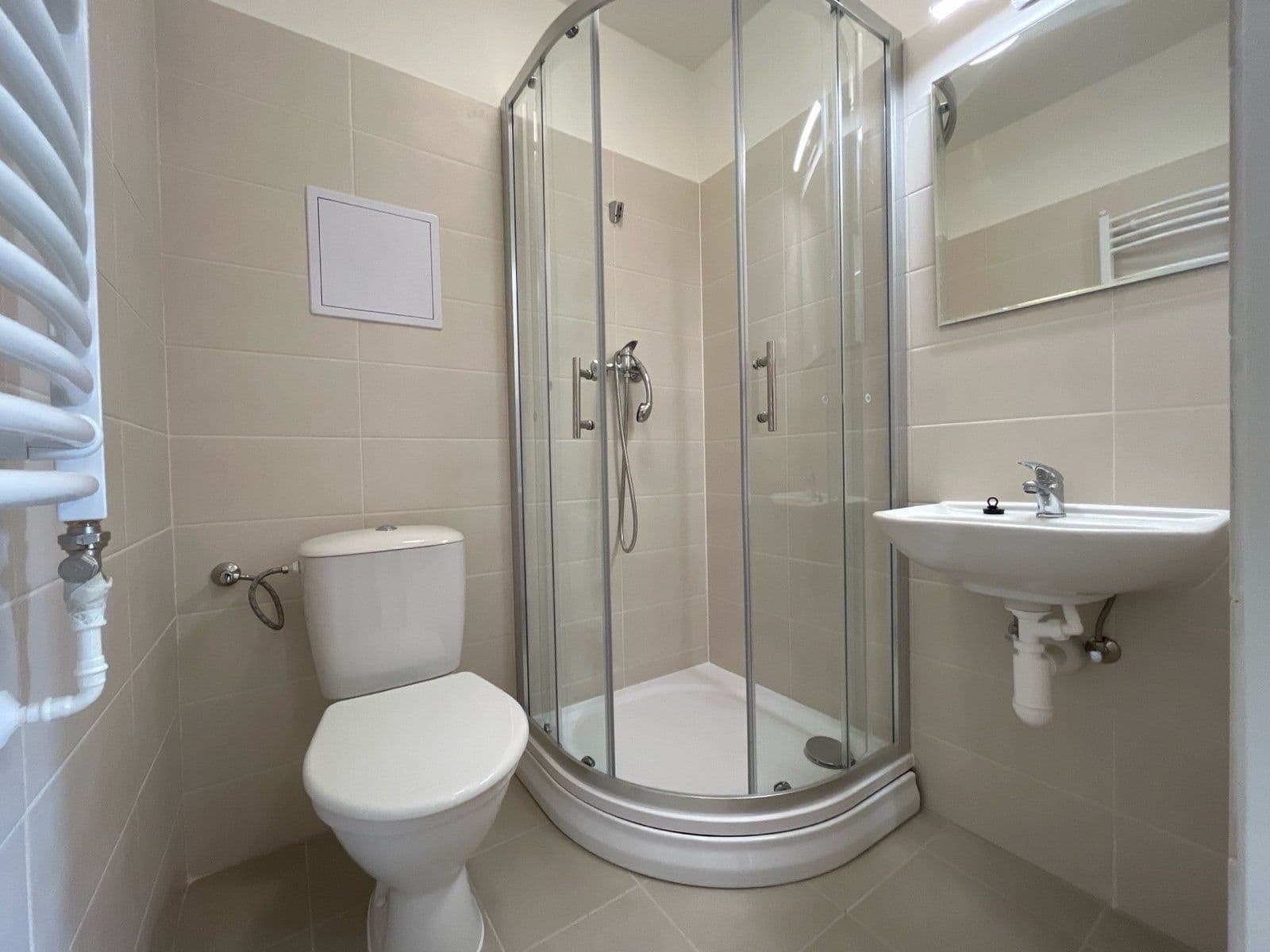 1 bedroom flat to rent, 27 m², Slovenského národního povstání, Havířov, Moravskoslezský Region 1 bedroom flat to rent, 27 m², Slovenského národního povstání, Havířov, Moravskoslezský Region