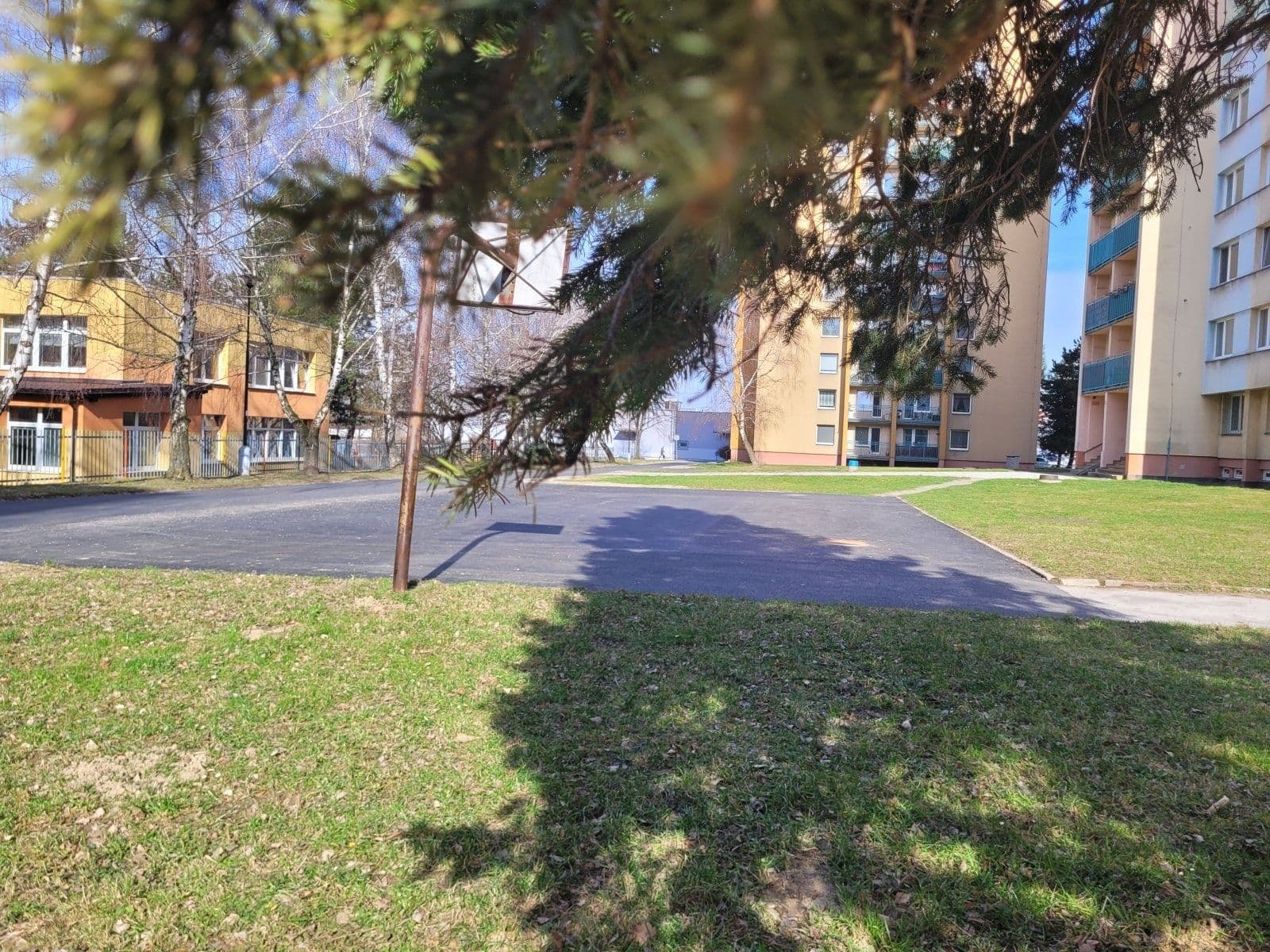 non-residential property to rent, 32 m², Okružní, Orlová, Moravskoslezský Region non-residential property to rent, 32 m², Okružní, Orlová, Moravskoslezský Region