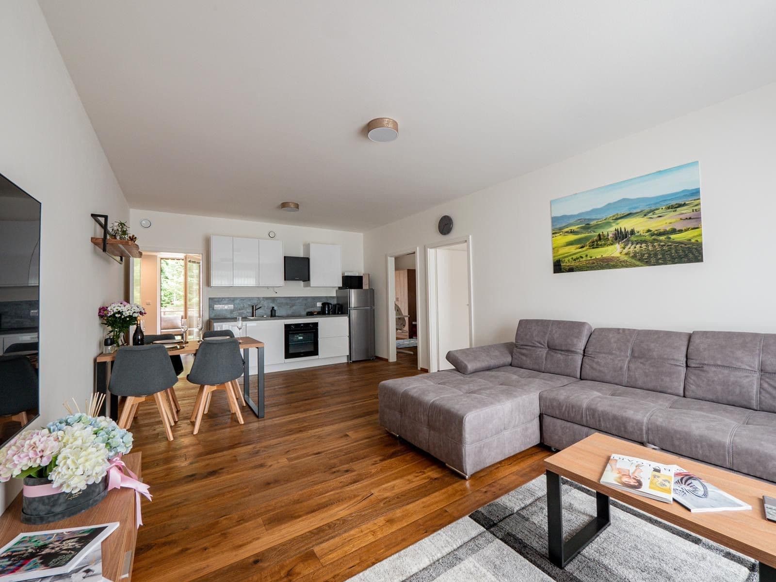 2 bedroom with open-plan kitchen flat for sale, 80 m², Horská, Vrchlabí, Královéhradecký Region 2 bedroom with open-plan kitchen flat for sale, 80 m², Horská, Vrchlabí, Královéhradecký Region