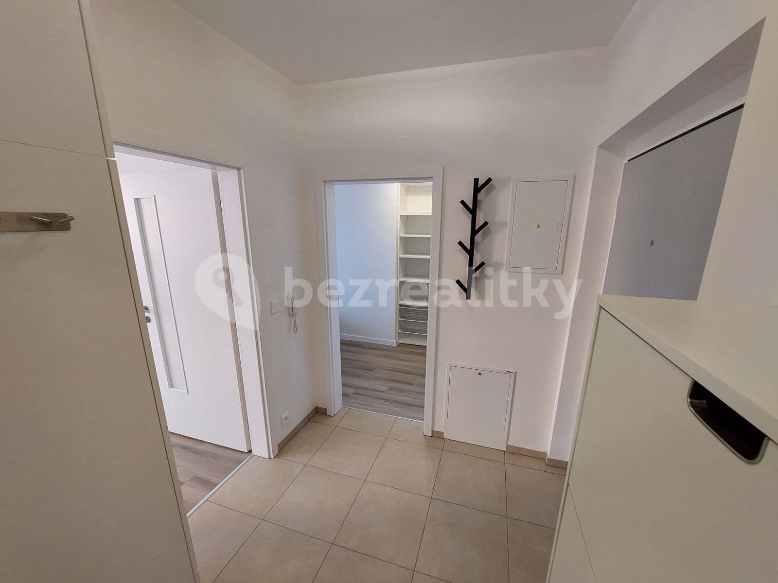 1 bedroom with open-plan kitchen flat to rent, 41 m², Prague, Prague 1 bedroom with open-plan kitchen flat to rent, 41 m², Prague, Prague