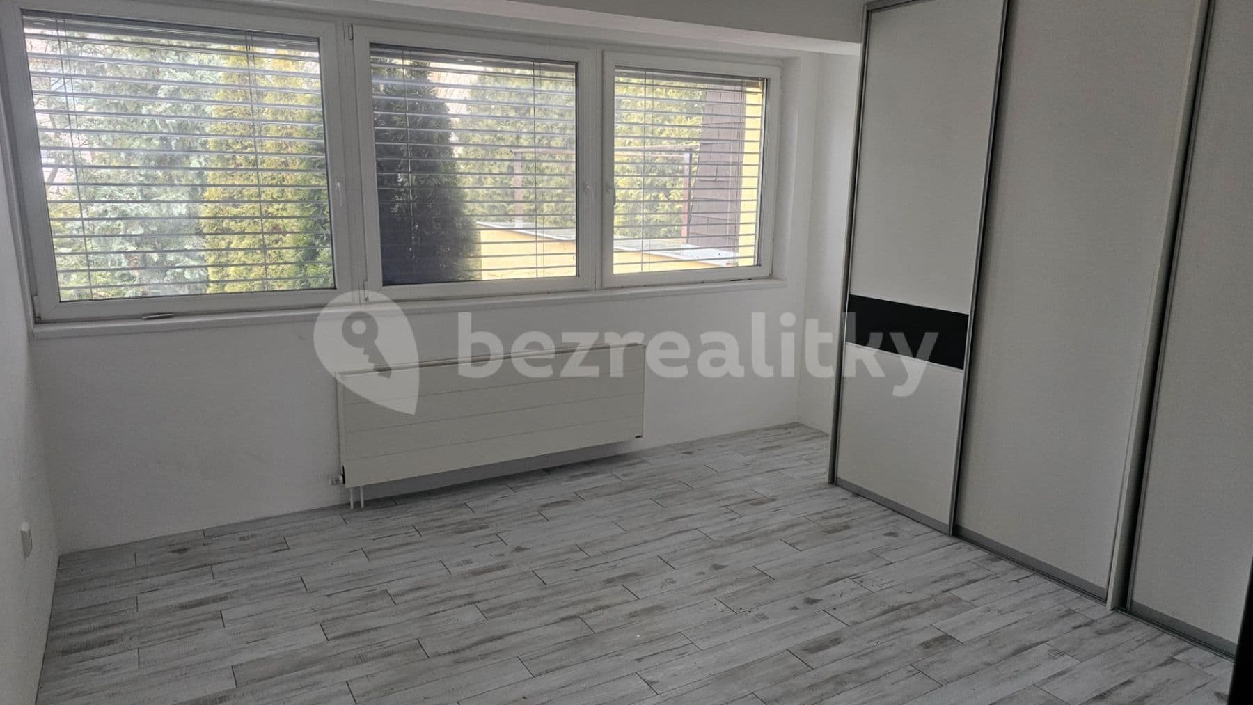2 bedroom with open-plan kitchen flat to rent, 92 m², Nechanická, Prague, Prague 2 bedroom with open-plan kitchen flat to rent, 92 m², Nechanická, Prague, Prague