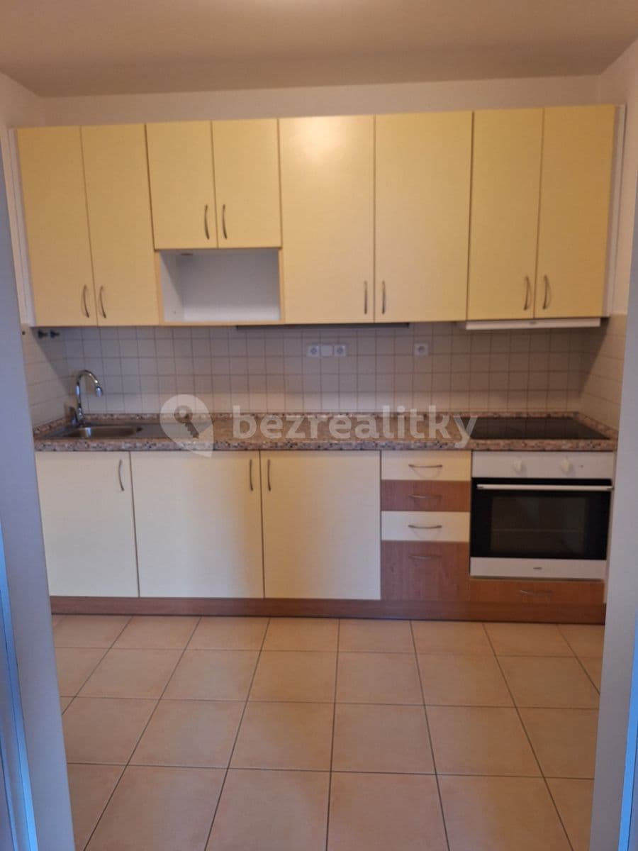 2 bedroom flat to rent, 57 m², Úhonická, Jeneč, Středočeský Region 2 bedroom flat to rent, 57 m², Úhonická, Jeneč, Středočeský Region
