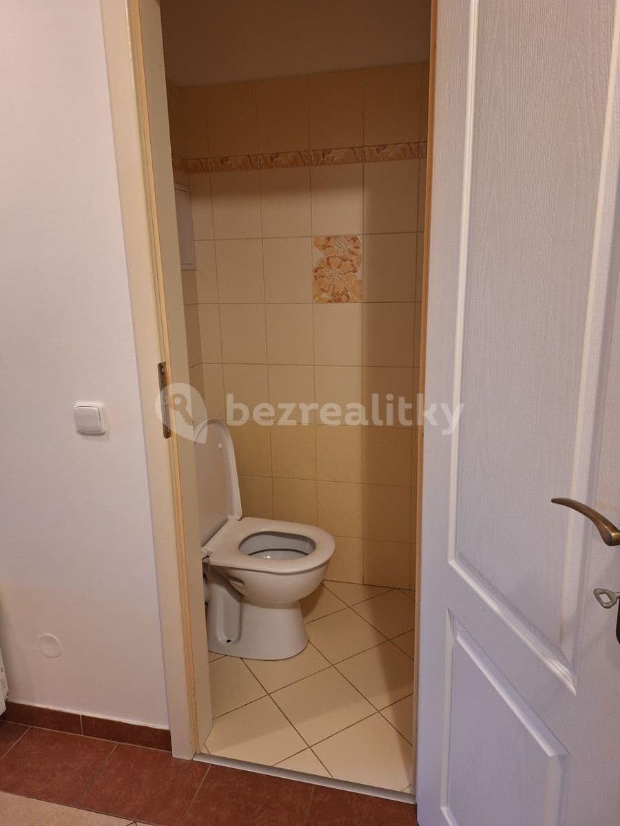 2 bedroom flat to rent, 57 m², Úhonická, Jeneč, Středočeský Region 2 bedroom flat to rent, 57 m², Úhonická, Jeneč, Středočeský Region
