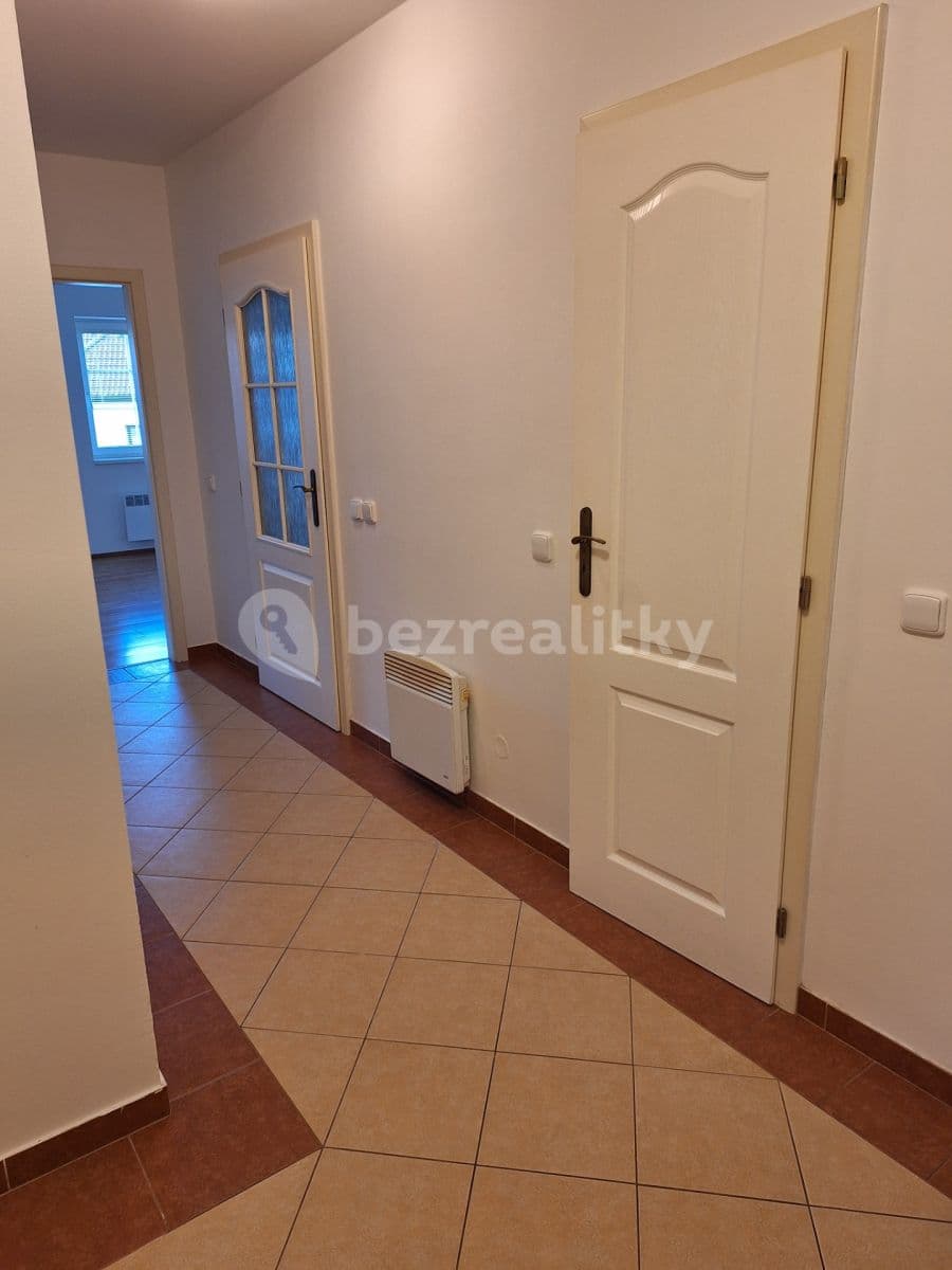 2 bedroom flat to rent, 57 m², Úhonická, Jeneč, Středočeský Region 2 bedroom flat to rent, 57 m², Úhonická, Jeneč, Středočeský Region