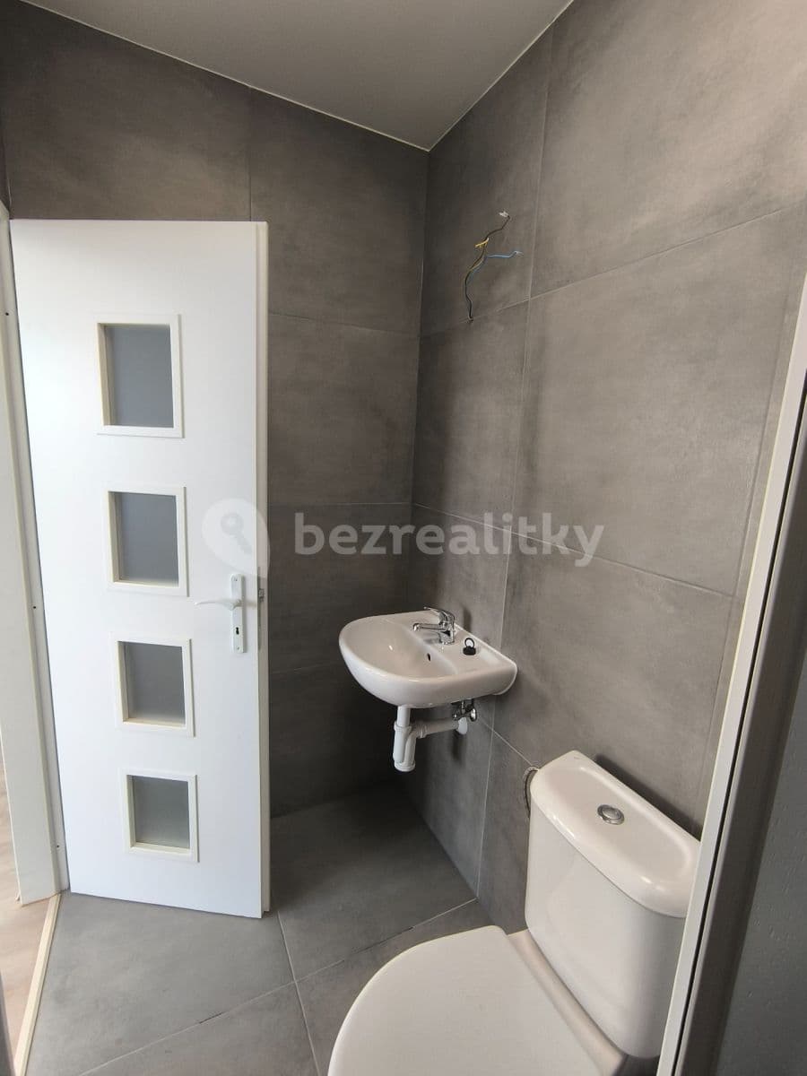 Studio flat to rent, 20 m², Jasmínová, Prague, Prague Studio flat to rent, 20 m², Jasmínová, Prague, Prague