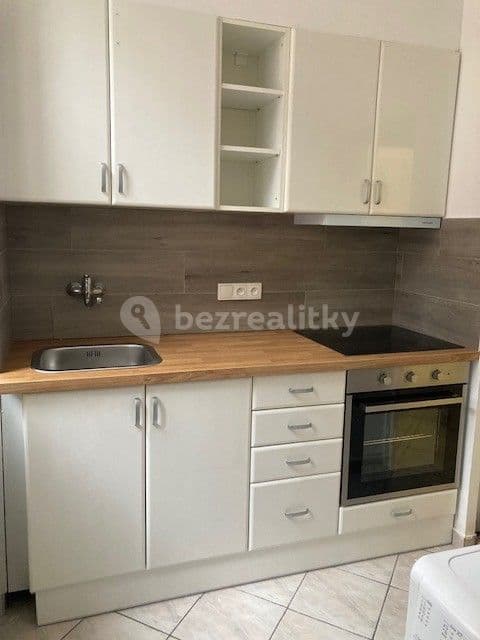 Studio flat to rent, 25 m², Bulovka, Prague, Prague Studio flat to rent, 25 m², Bulovka, Prague, Prague