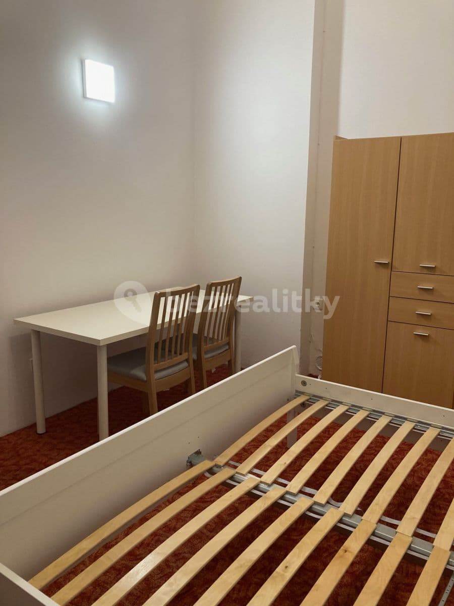 Studio flat to rent, 25 m², Bulovka, Prague, Prague Studio flat to rent, 25 m², Bulovka, Prague, Prague