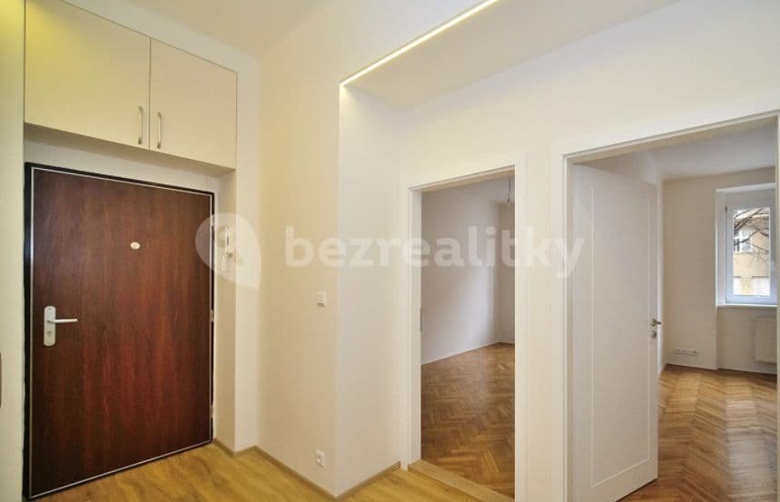 2 bedroom with open-plan kitchen flat to rent, 62 m², Terronská, Prague, Prague 2 bedroom with open-plan kitchen flat to rent, 62 m², Terronská, Prague, Prague