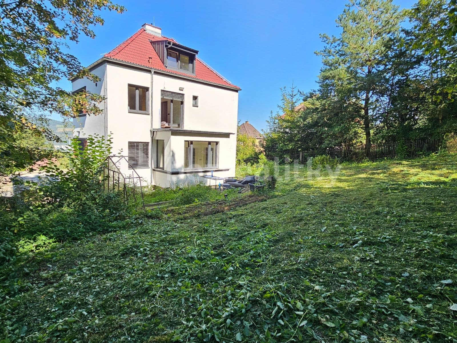 3 bedroom with open-plan kitchen flat to rent, 96 m², Dykova, Ústí nad Labem, Ústecký Region 3 bedroom with open-plan kitchen flat to rent, 96 m², Dykova, Ústí nad Labem, Ústecký Region