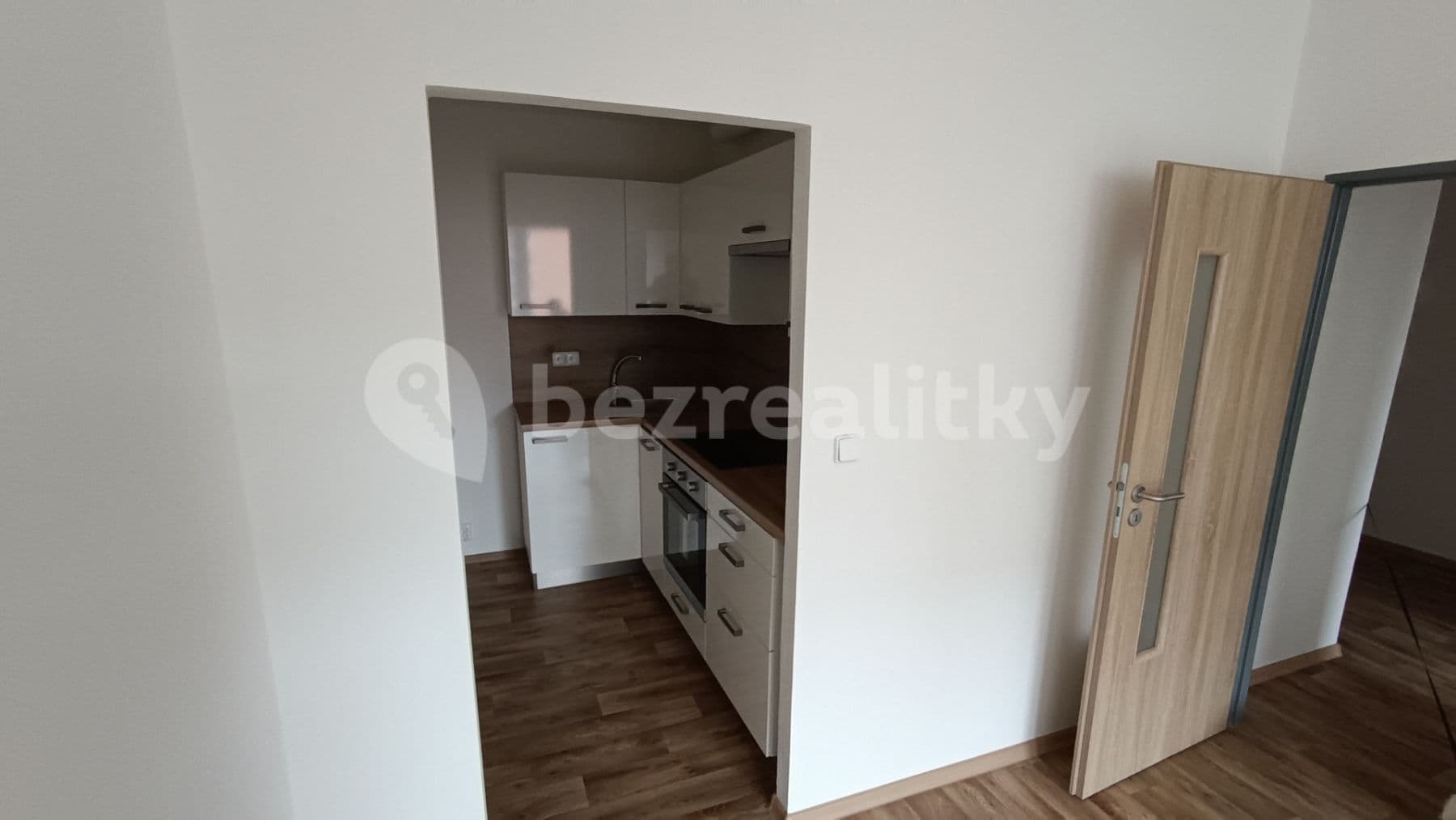 1 bedroom with open-plan kitchen flat to rent, 45 m², Frýdlantská, Prague, Prague 1 bedroom with open-plan kitchen flat to rent, 45 m², Frýdlantská, Prague, Prague