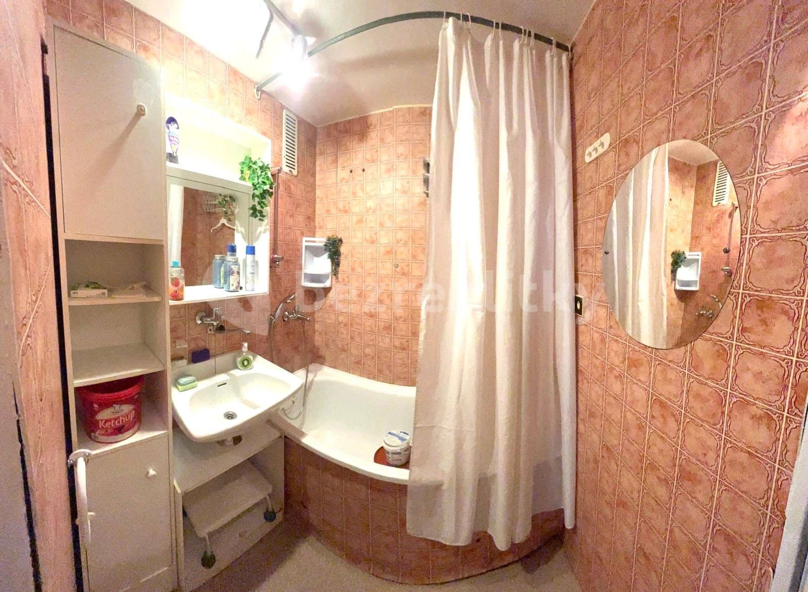 3 bedroom flat to rent, 74 m², Jílovská, Prague, Prague 3 bedroom flat to rent, 74 m², Jílovská, Prague, Prague