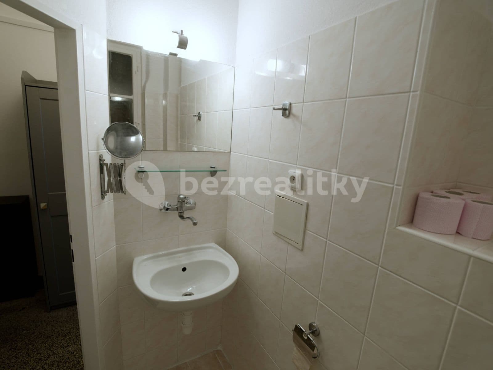 Studio flat to rent, 33 m², Libická, Prague, Prague Studio flat to rent, 33 m², Libická, Prague, Prague