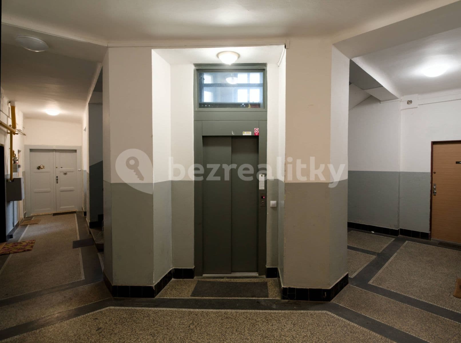 Studio flat to rent, 33 m², Libická, Prague, Prague Studio flat to rent, 33 m², Libická, Prague, Prague