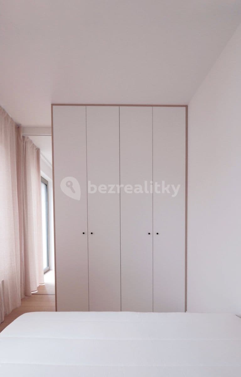 2 bedroom flat to rent, 37 m², Račianska, Nové Mesto, Bratislavský Region 2 bedroom flat to rent, 37 m², Račianska, Nové Mesto, Bratislavský Region