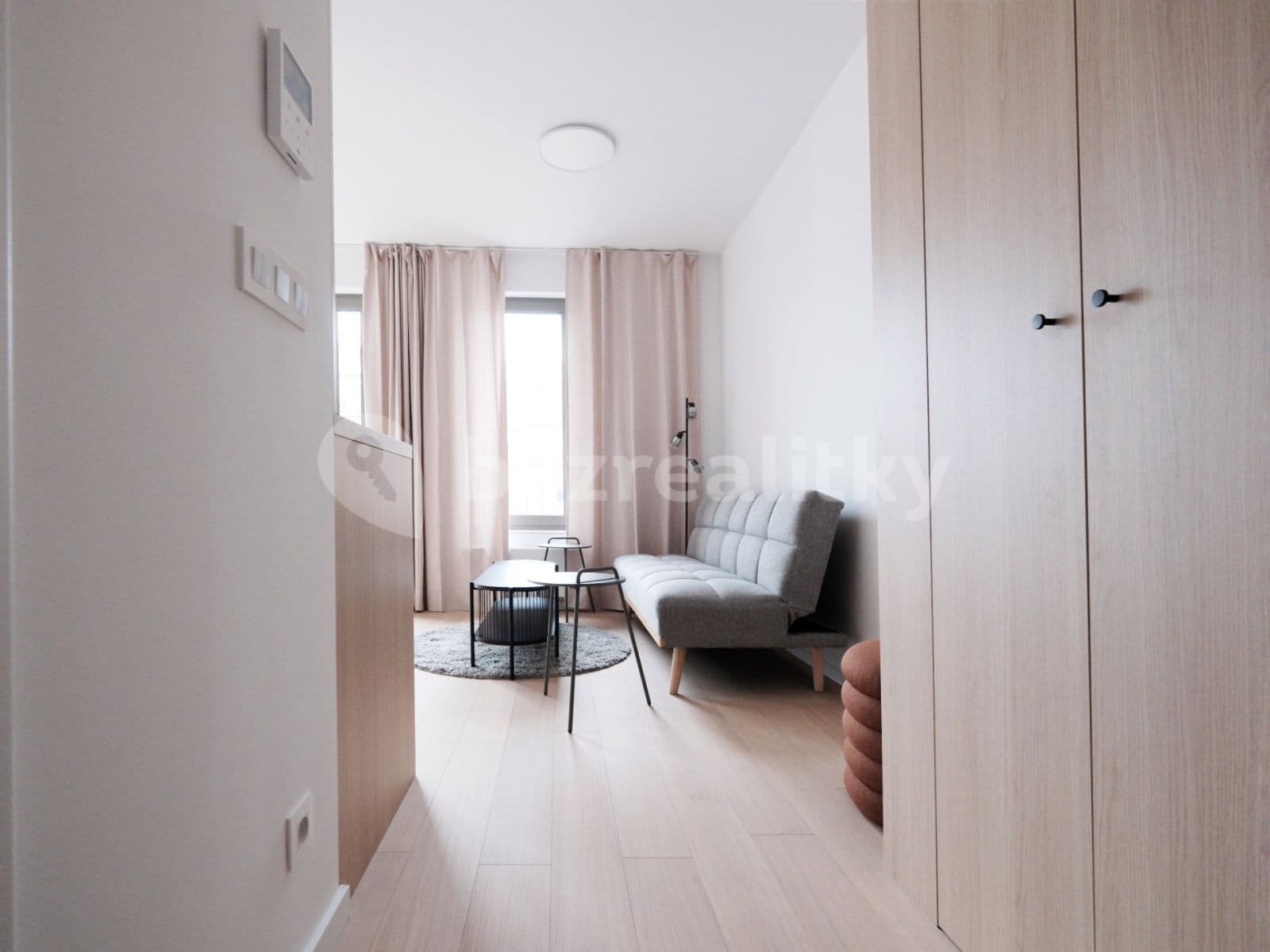 2 bedroom flat to rent, 37 m², Račianska, Nové Mesto, Bratislavský Region 2 bedroom flat to rent, 37 m², Račianska, Nové Mesto, Bratislavský Region