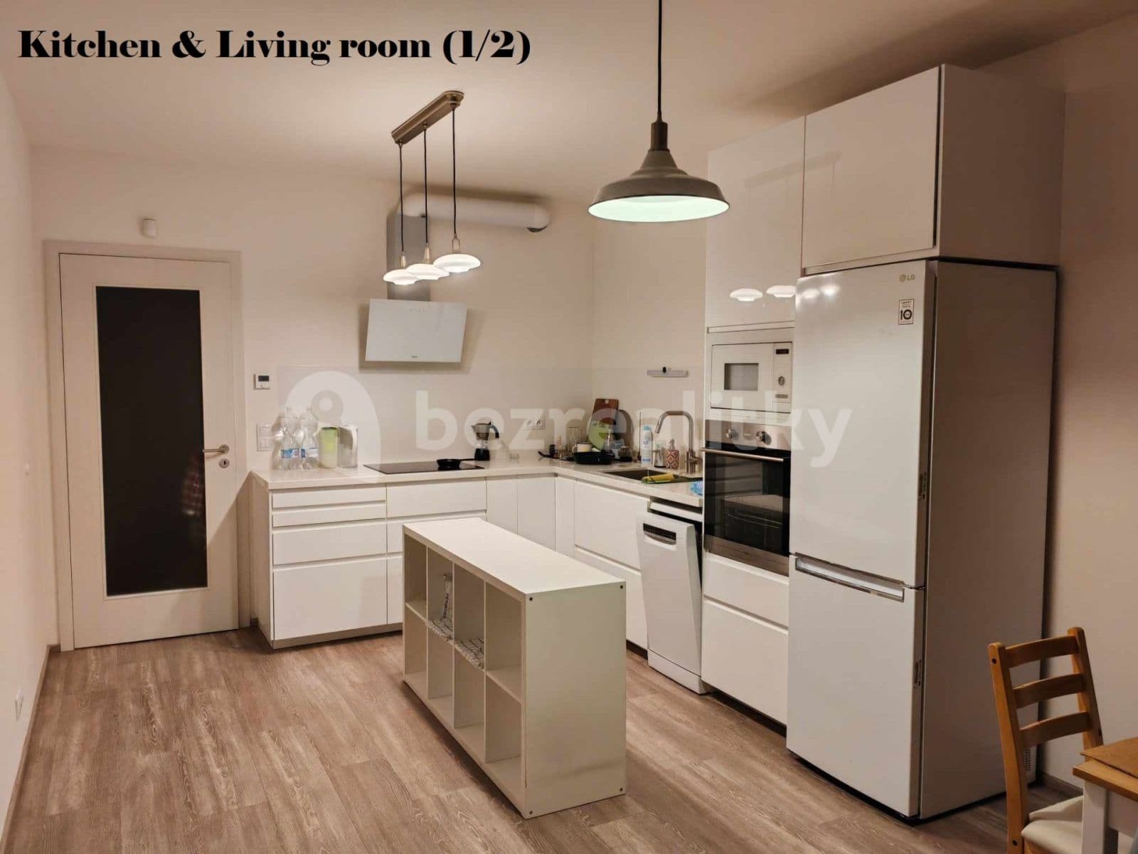 1 bedroom with open-plan kitchen flat to rent, 50 m², Vojenova, Prague, Prague 1 bedroom with open-plan kitchen flat to rent, 50 m², Vojenova, Prague, Prague