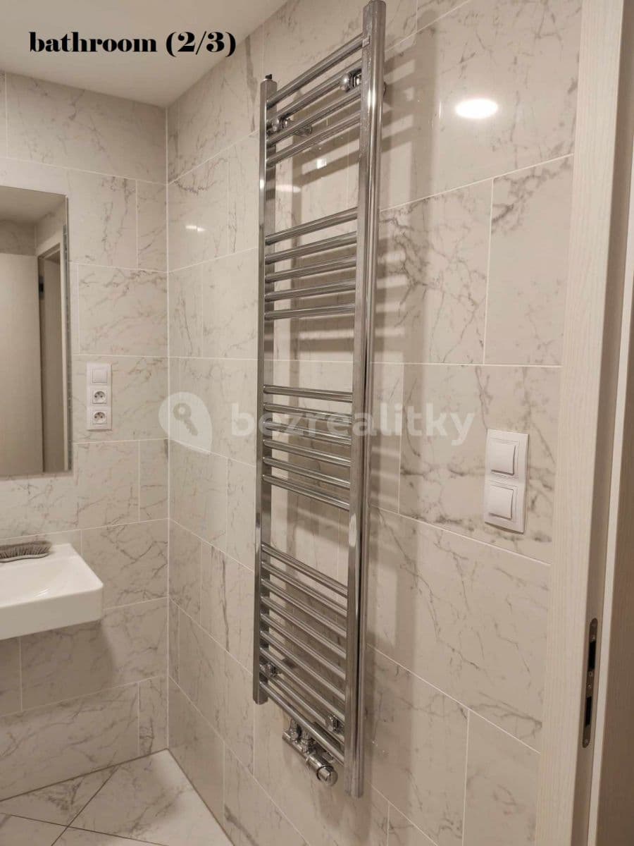 1 bedroom with open-plan kitchen flat to rent, 50 m², Vojenova, Prague, Prague 1 bedroom with open-plan kitchen flat to rent, 50 m², Vojenova, Prague, Prague