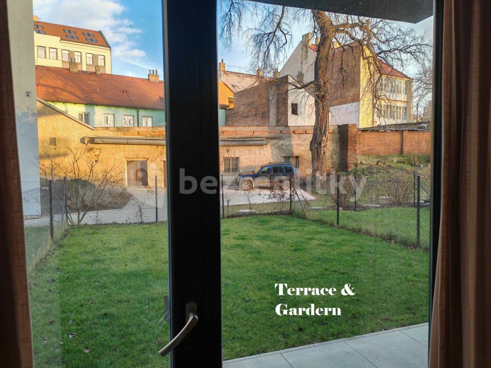 1 bedroom with open-plan kitchen flat to rent, 50 m², Vojenova, Prague, Prague 1 bedroom with open-plan kitchen flat to rent, 50 m², Vojenova, Prague, Prague