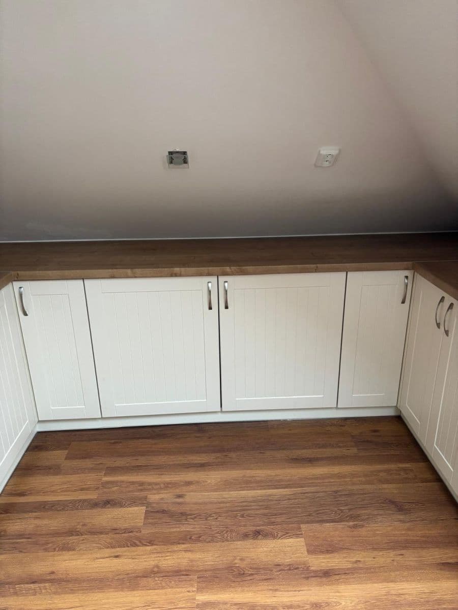 2 bedroom with open-plan kitchen flat to rent, 98 m², Na Potocích, Radnice, Plzeňský Region 2 bedroom with open-plan kitchen flat to rent, 98 m², Na Potocích, Radnice, Plzeňský Region