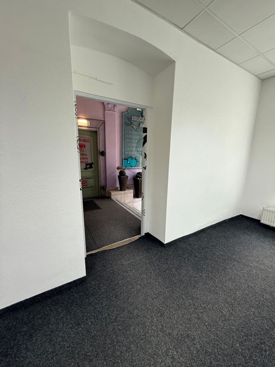 non-residential property to rent, 70 m², Koterovská, Plzeň, Plzeňský Region non-residential property to rent, 70 m², Koterovská, Plzeň, Plzeňský Region