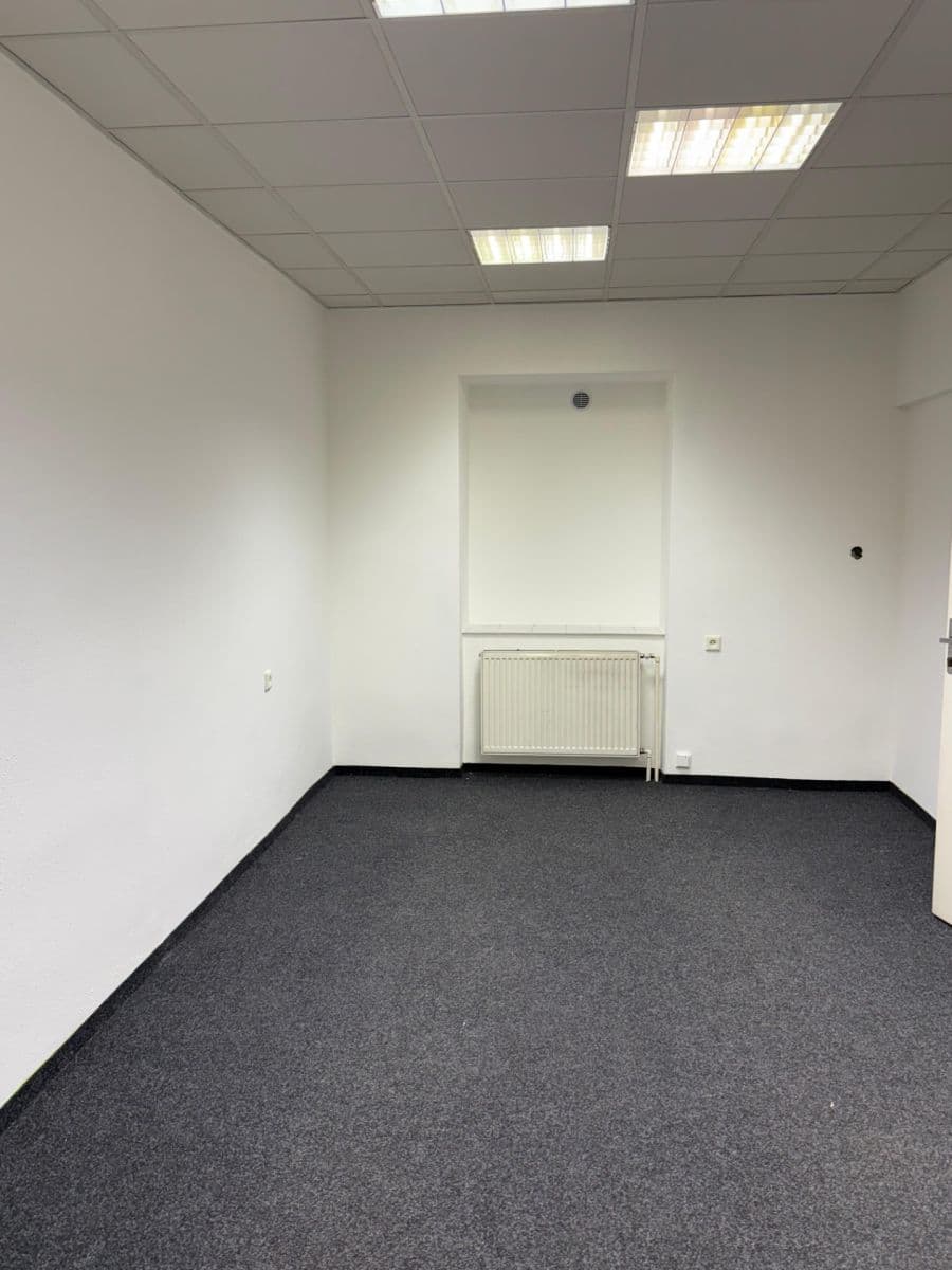 non-residential property to rent, 70 m², Koterovská, Plzeň, Plzeňský Region non-residential property to rent, 70 m², Koterovská, Plzeň, Plzeňský Region