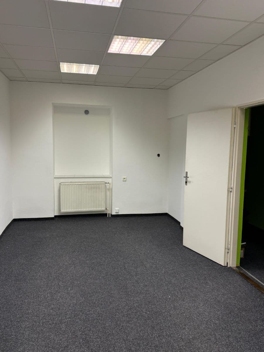 non-residential property to rent, 70 m², Koterovská, Plzeň, Plzeňský Region non-residential property to rent, 70 m², Koterovská, Plzeň, Plzeňský Region