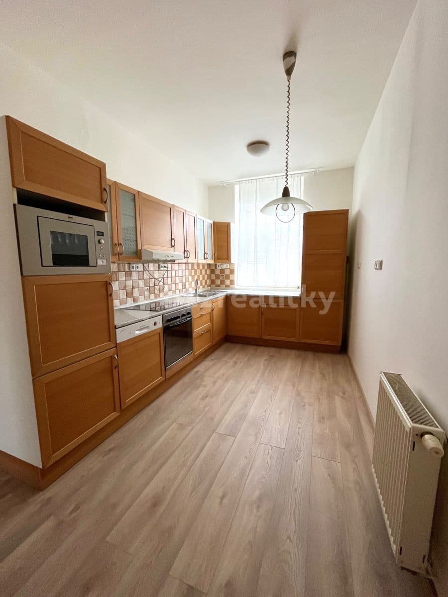 2 bedroom flat to rent, 86 m², Na Hrázi, Prague, Prague 2 bedroom flat to rent, 86 m², Na Hrázi, Prague, Prague