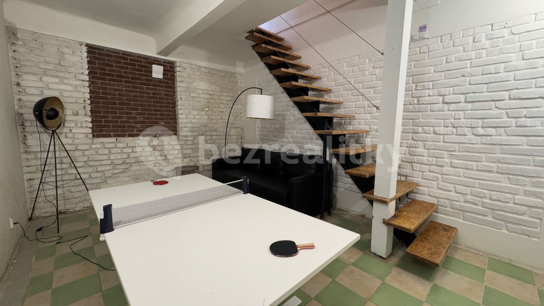 non-residential property to rent, 55 m², Šimáčkova, Prague, Prague non-residential property to rent, 55 m², Šimáčkova, Prague, Prague