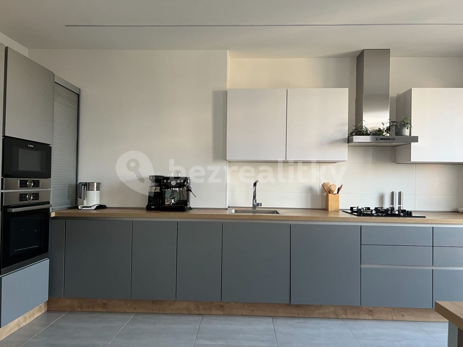 1 bedroom with open-plan kitchen flat to rent, 66 m², Botanická, Brno, Jihomoravský Region 1 bedroom with open-plan kitchen flat to rent, 66 m², Botanická, Brno, Jihomoravský Region