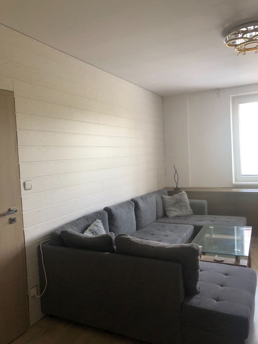 1 bedroom with open-plan kitchen flat to rent, 53 m², Macanova, Pardubice, Pardubický Region 1 bedroom with open-plan kitchen flat to rent, 53 m², Macanova, Pardubice, Pardubický Region