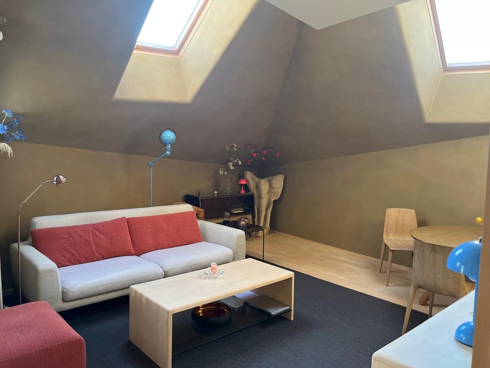 3 bedroom with open-plan kitchen flat to rent, 220 m², Na Okraji, Prague, Prague 3 bedroom with open-plan kitchen flat to rent, 220 m², Na Okraji, Prague, Prague