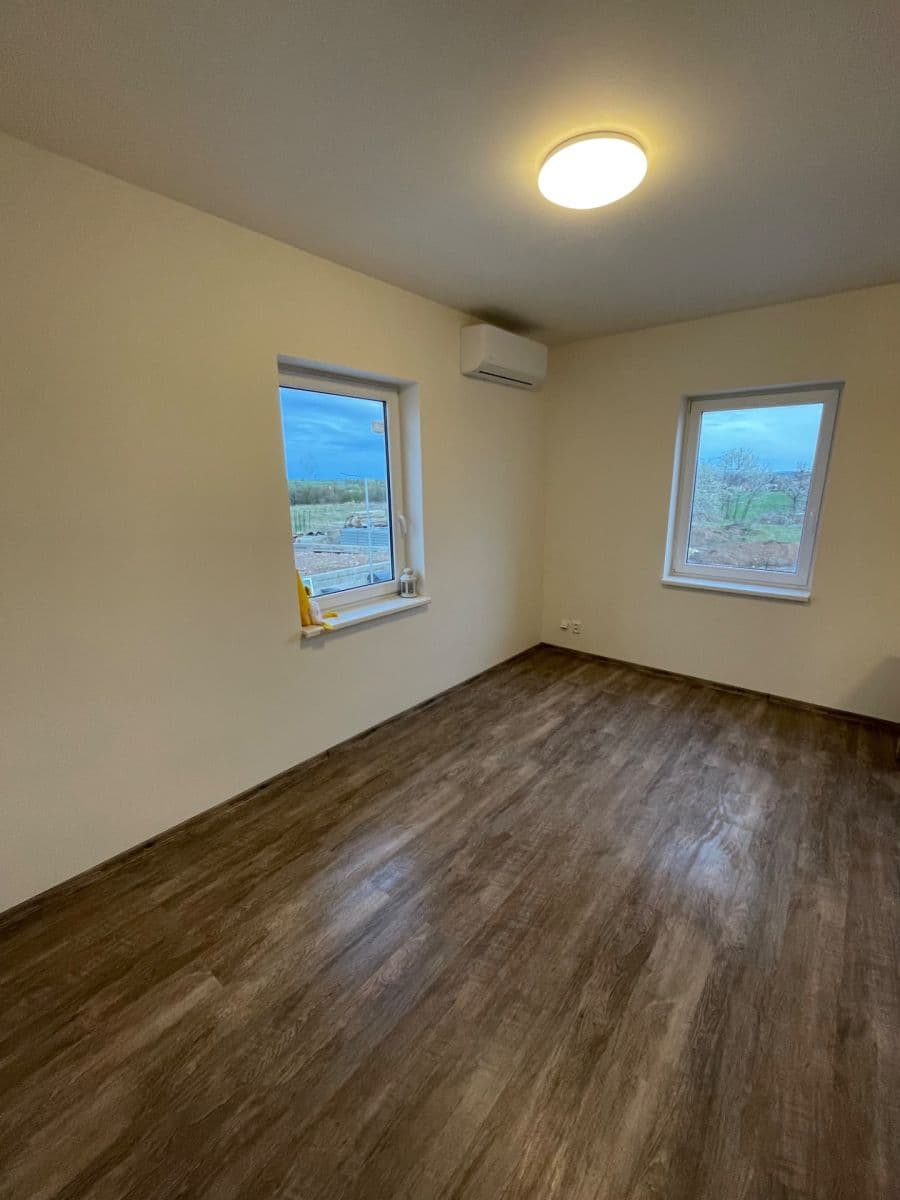 1 bedroom with open-plan kitchen flat to rent, 45 m², Ptice, Středočeský Region 1 bedroom with open-plan kitchen flat to rent, 45 m², Ptice, Středočeský Region