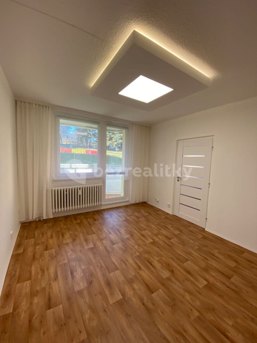 3 bedroom flat to rent, 74 m², Pod Soudním vrchem, Znojmo, Jihomoravský Region 3 bedroom flat to rent, 74 m², Pod Soudním vrchem, Znojmo, Jihomoravský Region