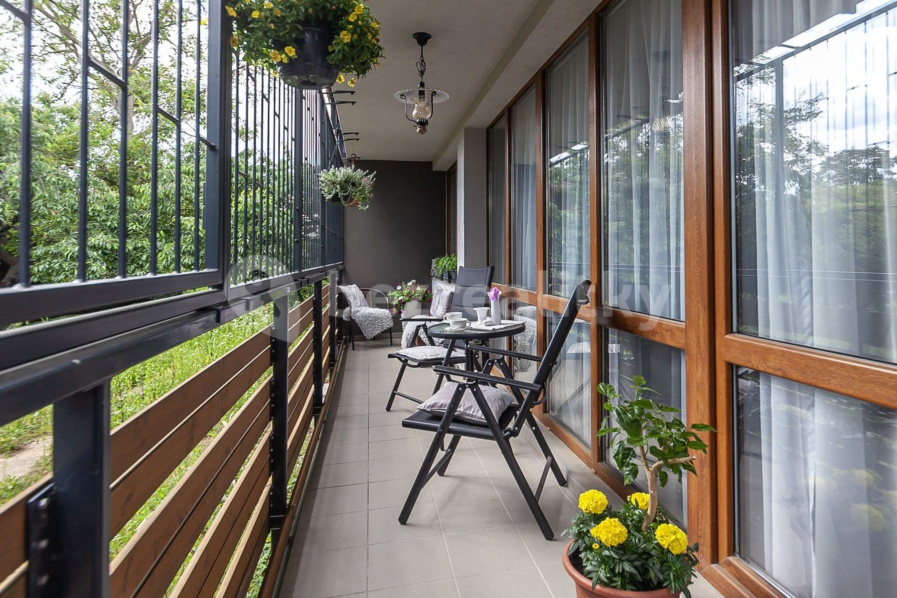 3 bedroom with open-plan kitchen flat to rent, 86 m², Zelený pruh, Prague, Prague 3 bedroom with open-plan kitchen flat to rent, 86 m², Zelený pruh, Prague, Prague