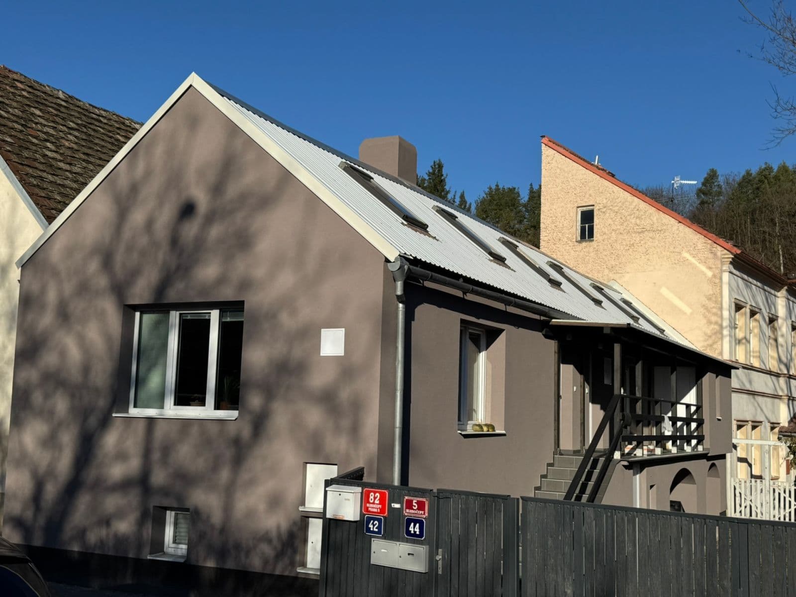 2 bedroom with open-plan kitchen flat to rent, 70 m², Hlubočepská, Prague, Prague 2 bedroom with open-plan kitchen flat to rent, 70 m², Hlubočepská, Prague, Prague