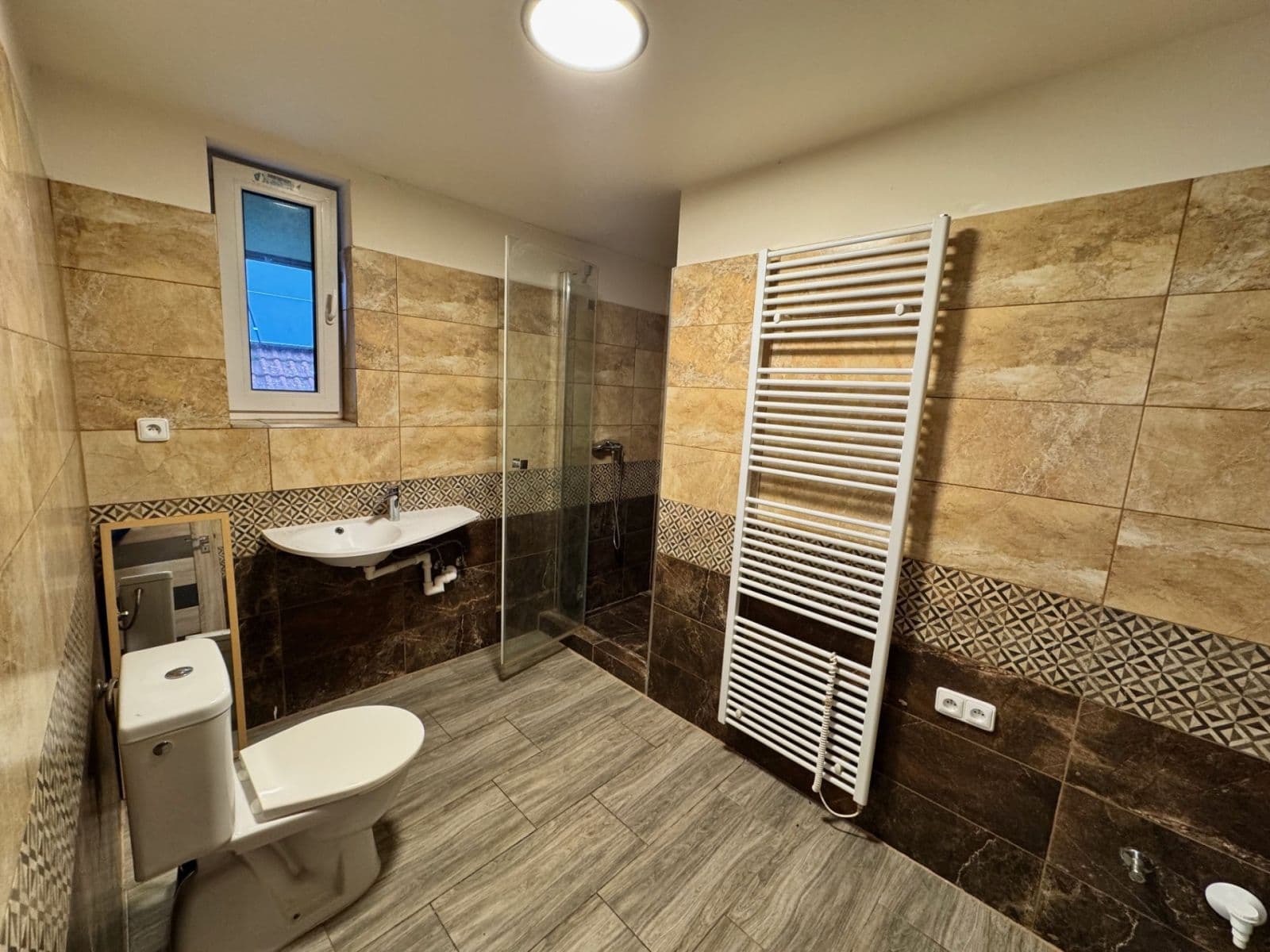 1 bedroom with open-plan kitchen flat to rent, 60 m², Štenclova, Dašice, Pardubický Region 1 bedroom with open-plan kitchen flat to rent, 60 m², Štenclova, Dašice, Pardubický Region