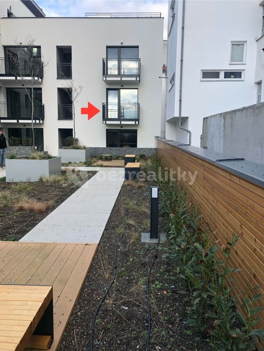Studio flat to rent, 36 m², Na Jíkalce, Plzeň, Plzeňský Region Studio flat to rent, 36 m², Na Jíkalce, Plzeň, Plzeňský Region