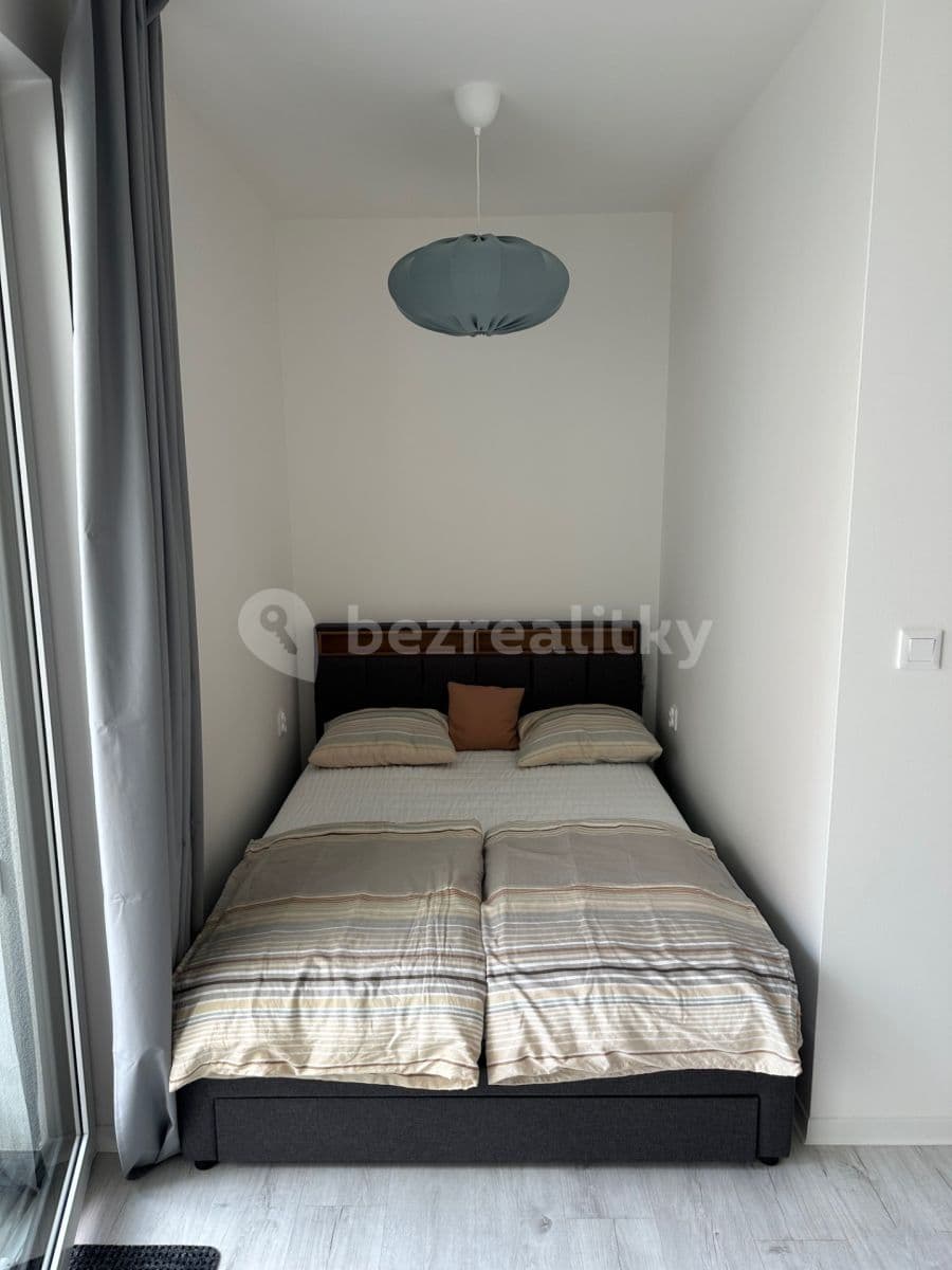Studio flat to rent, 36 m², Na Jíkalce, Plzeň, Plzeňský Region Studio flat to rent, 36 m², Na Jíkalce, Plzeň, Plzeňský Region