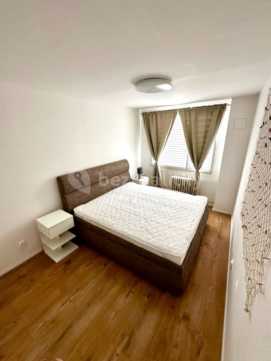 1 bedroom with open-plan kitchen flat to rent, 45 m², Frýdlantská, Prague, Prague 1 bedroom with open-plan kitchen flat to rent, 45 m², Frýdlantská, Prague, Prague
