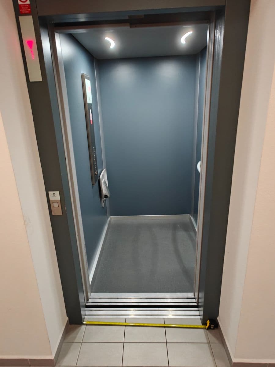 Studio flat to rent, 29 m², U Boru, České Budějovice, Jihočeský Region Studio flat to rent, 29 m², U Boru, České Budějovice, Jihočeský Region