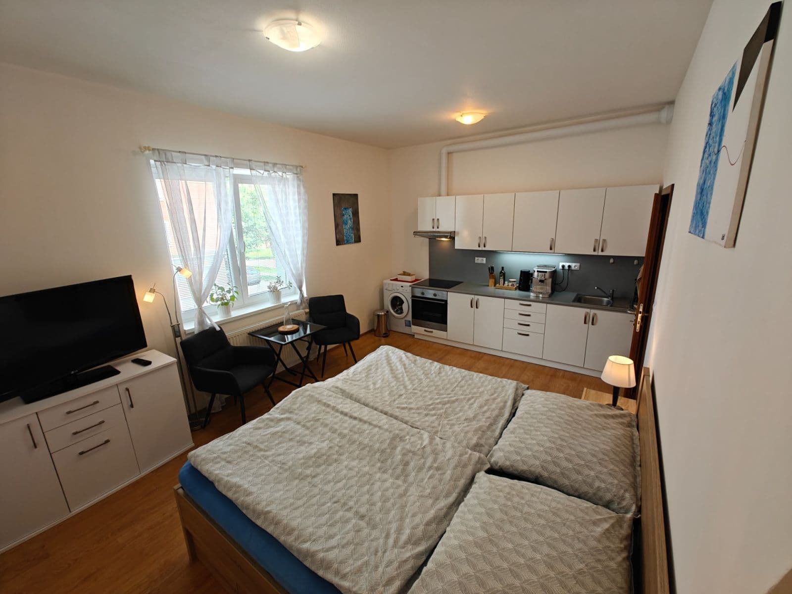 Studio flat to rent, 29 m², U Boru, České Budějovice, Jihočeský Region Studio flat to rent, 29 m², U Boru, České Budějovice, Jihočeský Region