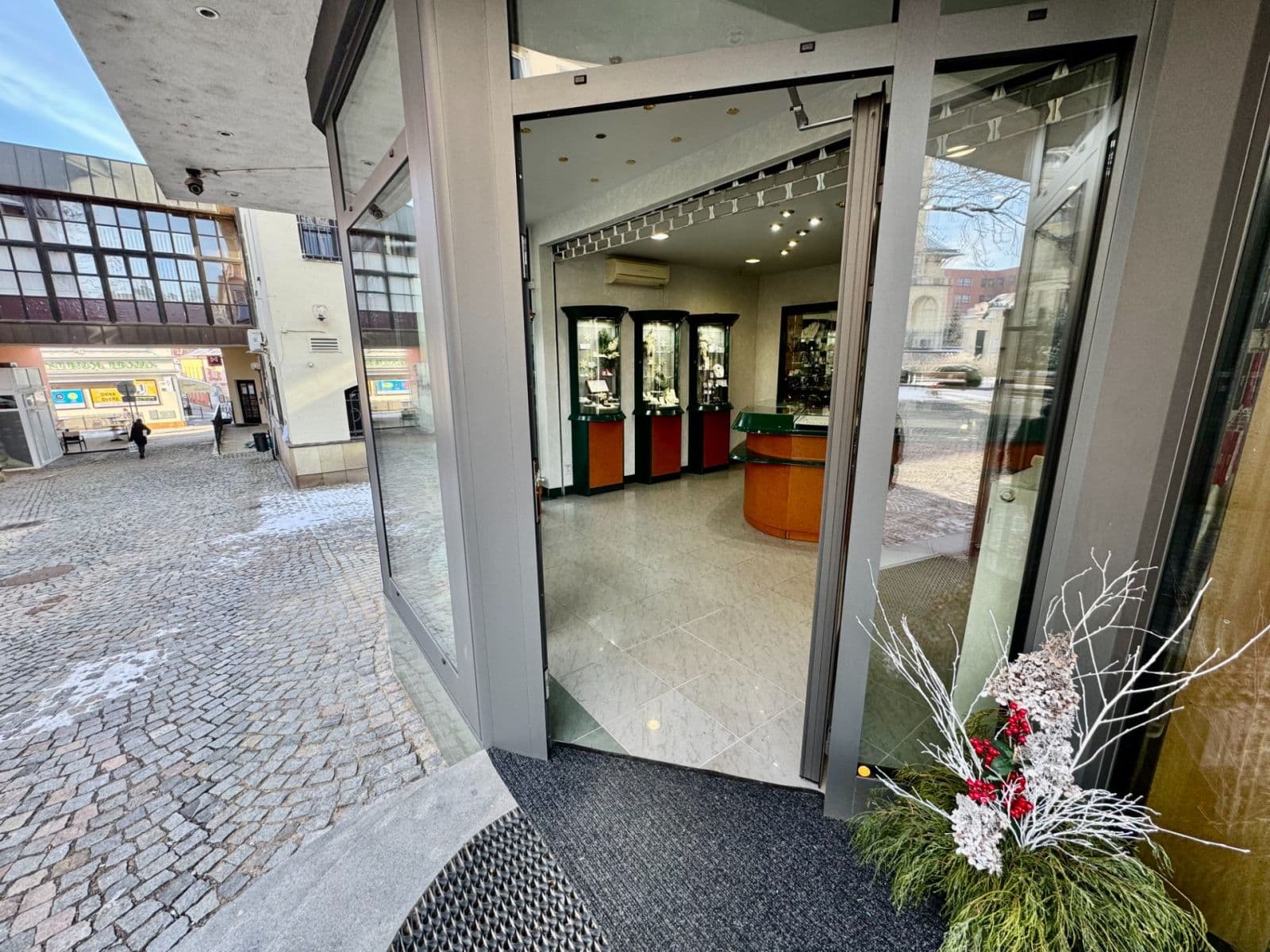 non-residential property to rent, 23 m², 17. listopadu, Ústí nad Orlicí, Pardubický Region non-residential property to rent, 23 m², 17. listopadu, Ústí nad Orlicí, Pardubický Region