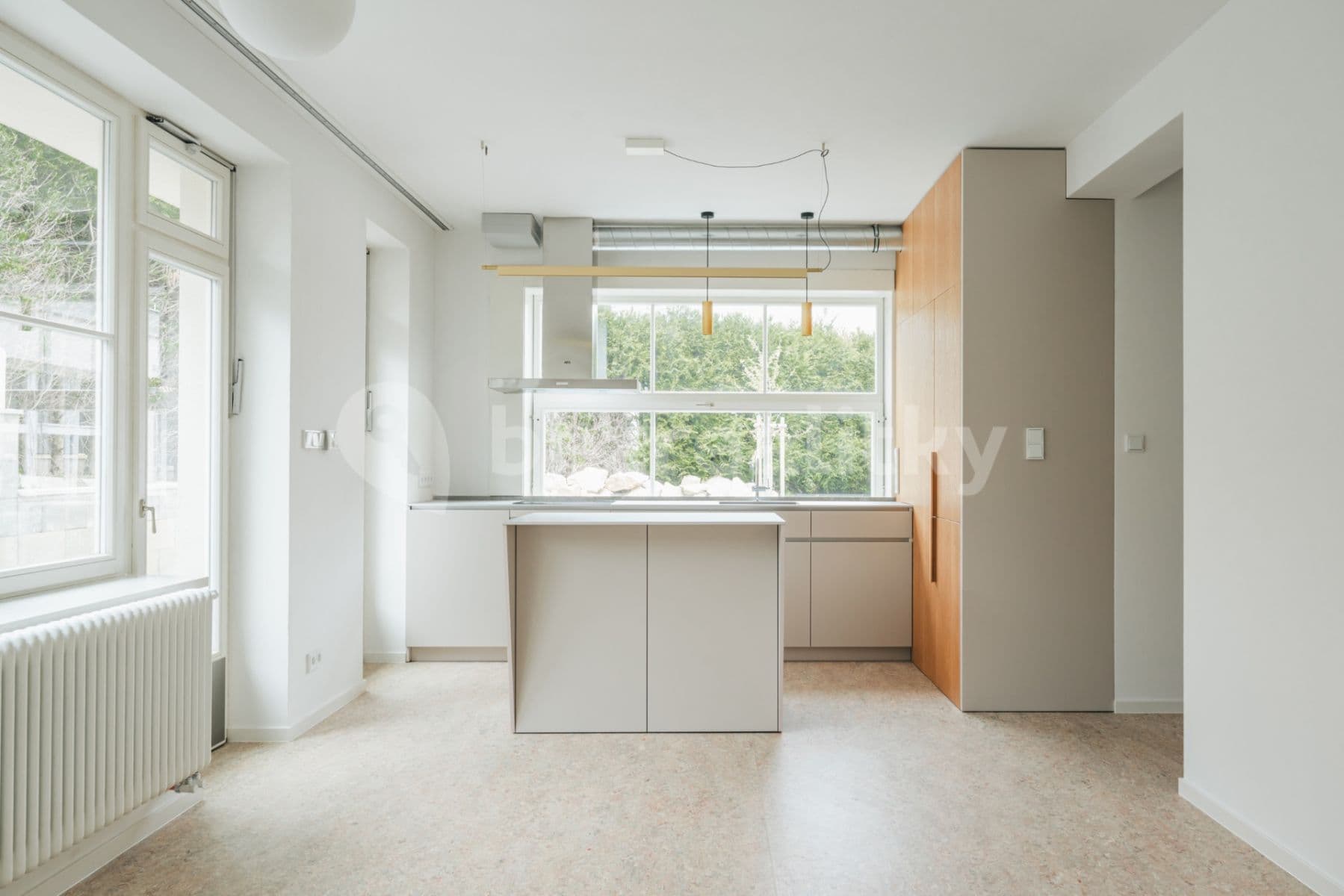 2 bedroom with open-plan kitchen flat to rent, 82 m², V Chaloupkách, Prague, Prague 2 bedroom with open-plan kitchen flat to rent, 82 m², V Chaloupkách, Prague, Prague