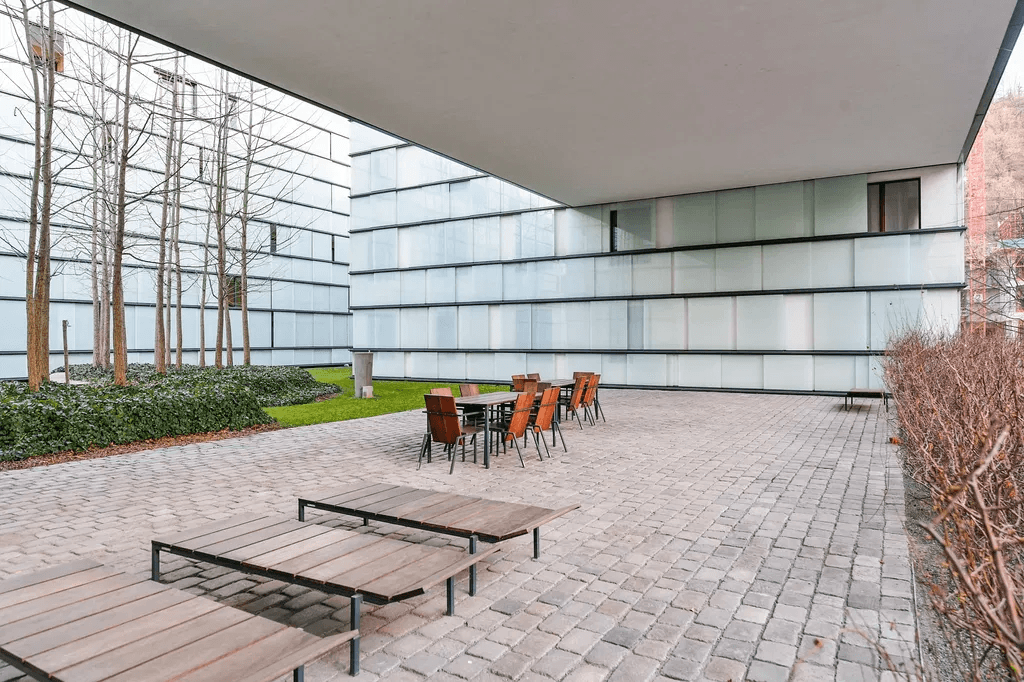 1 bedroom with open-plan kitchen flat to rent, 78 m², Šaldova, Prague, Prague 1 bedroom with open-plan kitchen flat to rent, 78 m², Šaldova, Prague, Prague