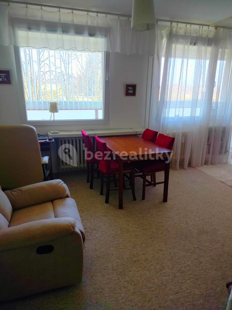 Studio flat to rent, 43 m², Lacinova, Kladno, Středočeský Region Studio flat to rent, 43 m², Lacinova, Kladno, Středočeský Region