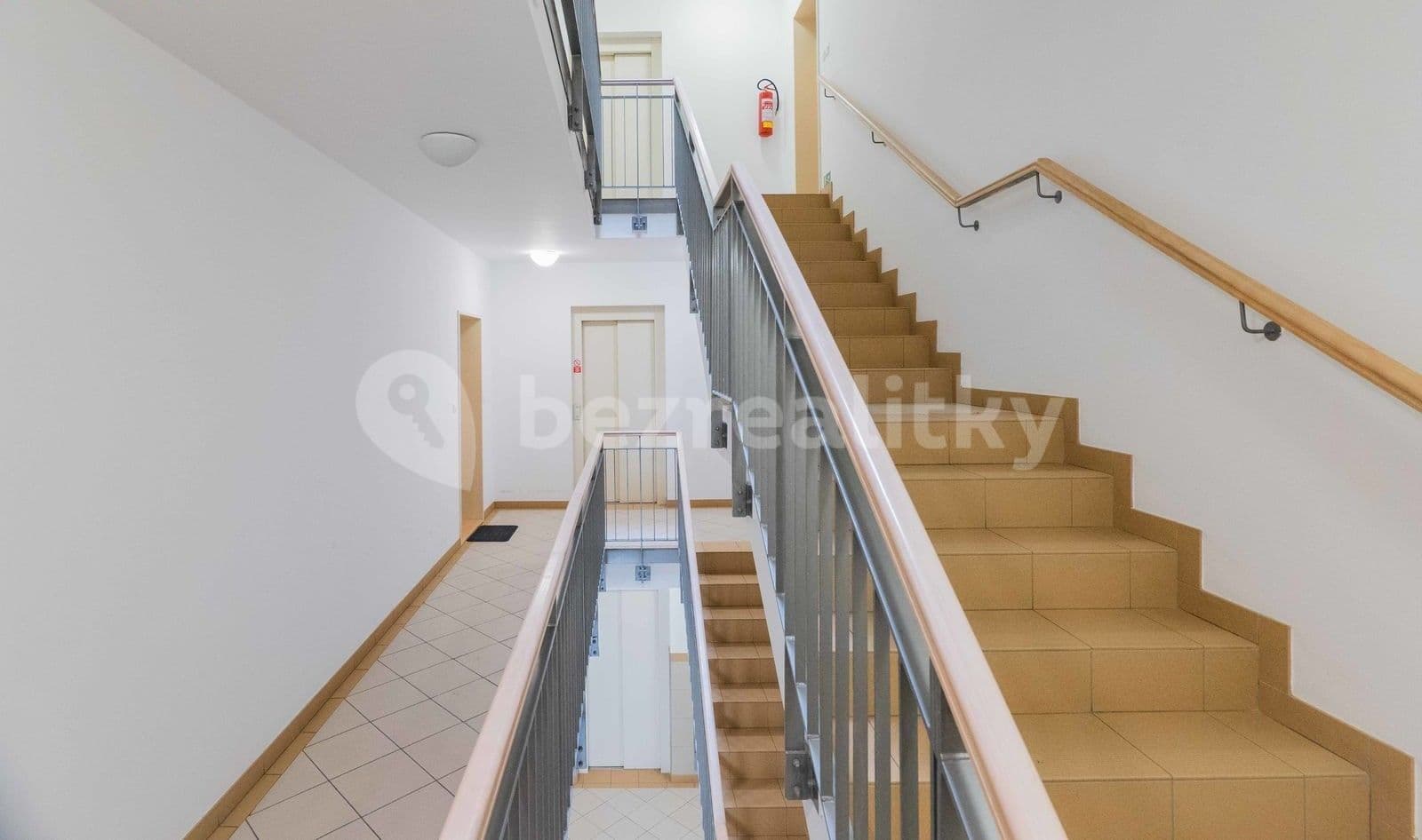 1 bedroom with open-plan kitchen flat to rent, 57 m², Pickova, Prague, Prague 1 bedroom with open-plan kitchen flat to rent, 57 m², Pickova, Prague, Prague