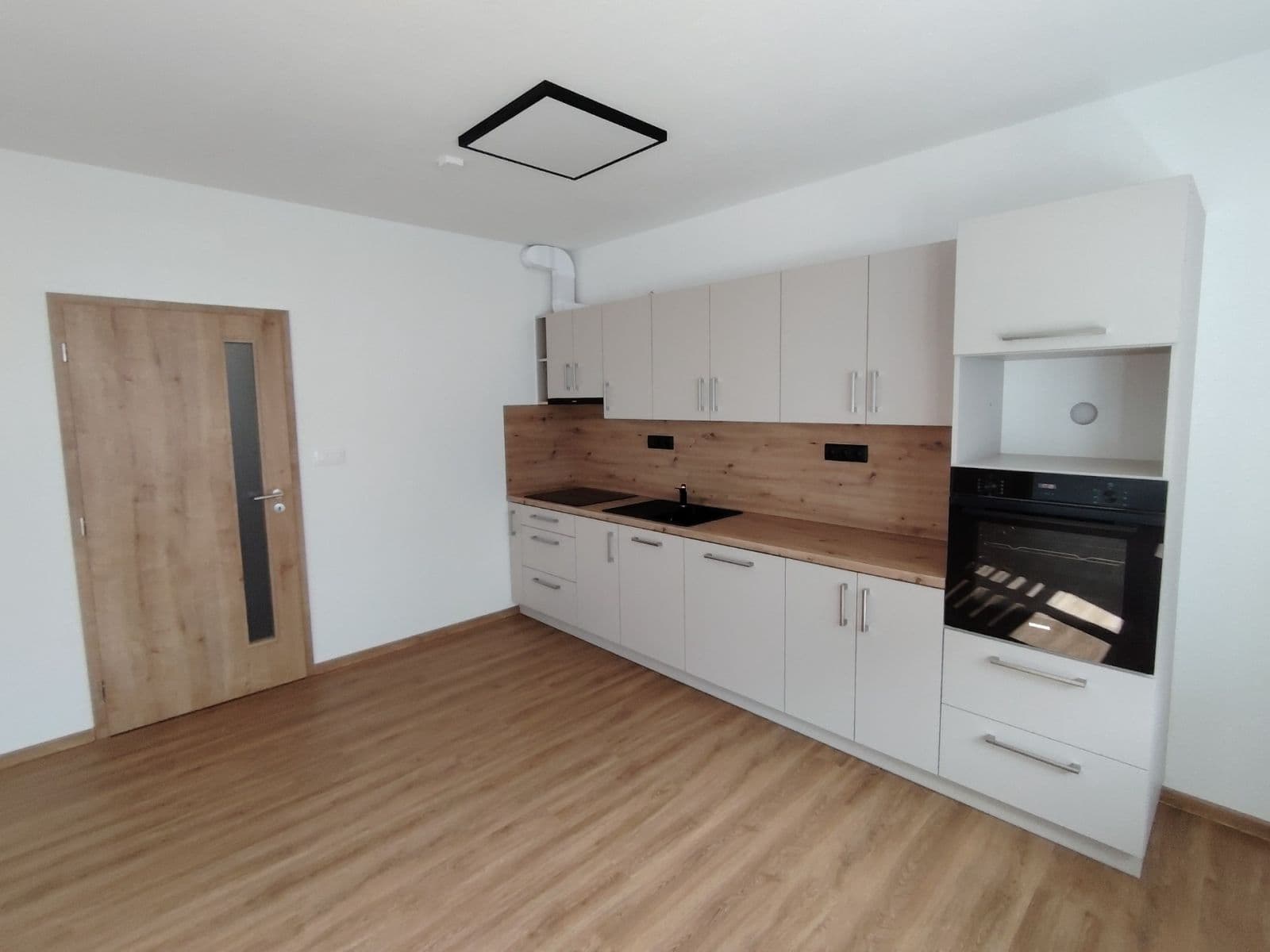 1 bedroom with open-plan kitchen flat to rent, 62 m², Moravské Budějovice, Vysočina Region 1 bedroom with open-plan kitchen flat to rent, 62 m², Moravské Budějovice, Vysočina Region