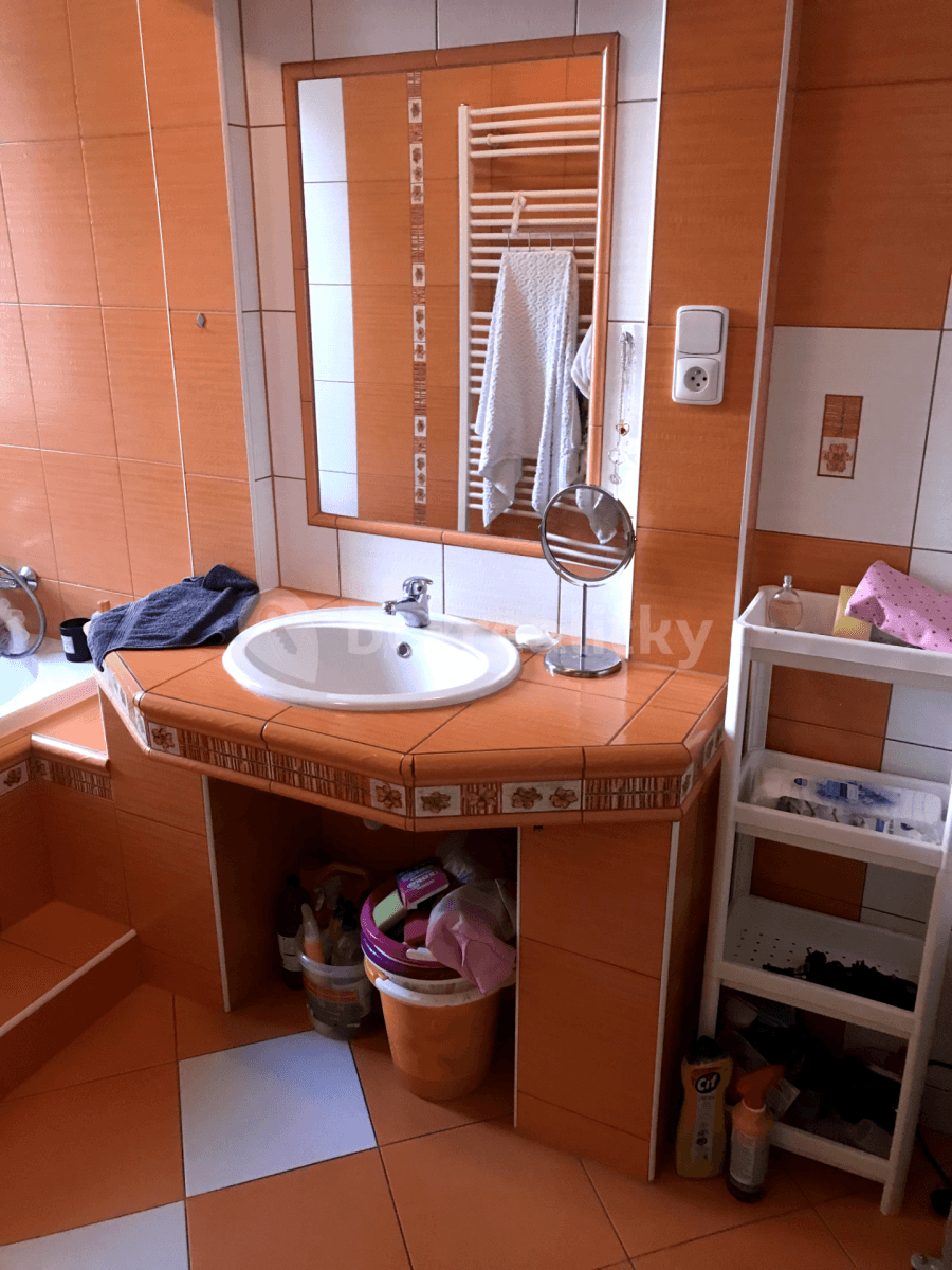 3 bedroom flat to rent, 78 m², Huzová, Olomoucký Region 3 bedroom flat to rent, 78 m², Huzová, Olomoucký Region